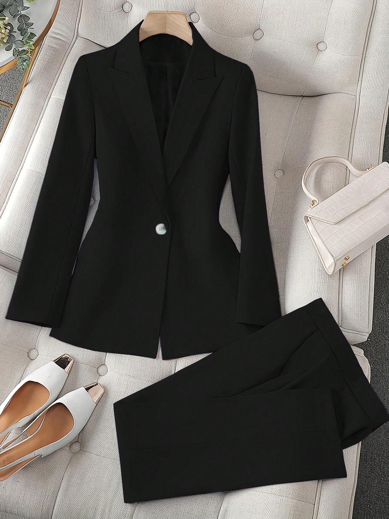 Women's Black Solid Color Two  - Wedding Job recensie en prijs