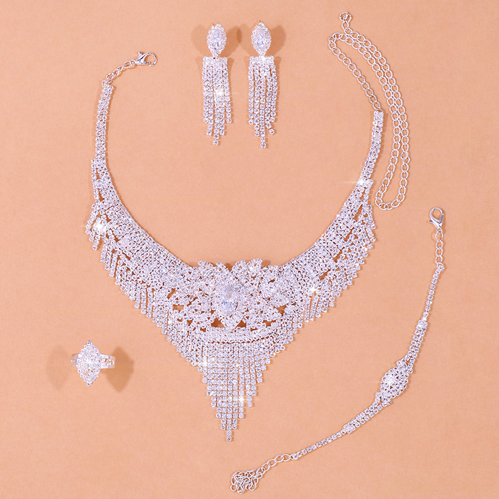 Stonefans Luxury Indian Bridal - Indian Wedding Supply recensie en prijs