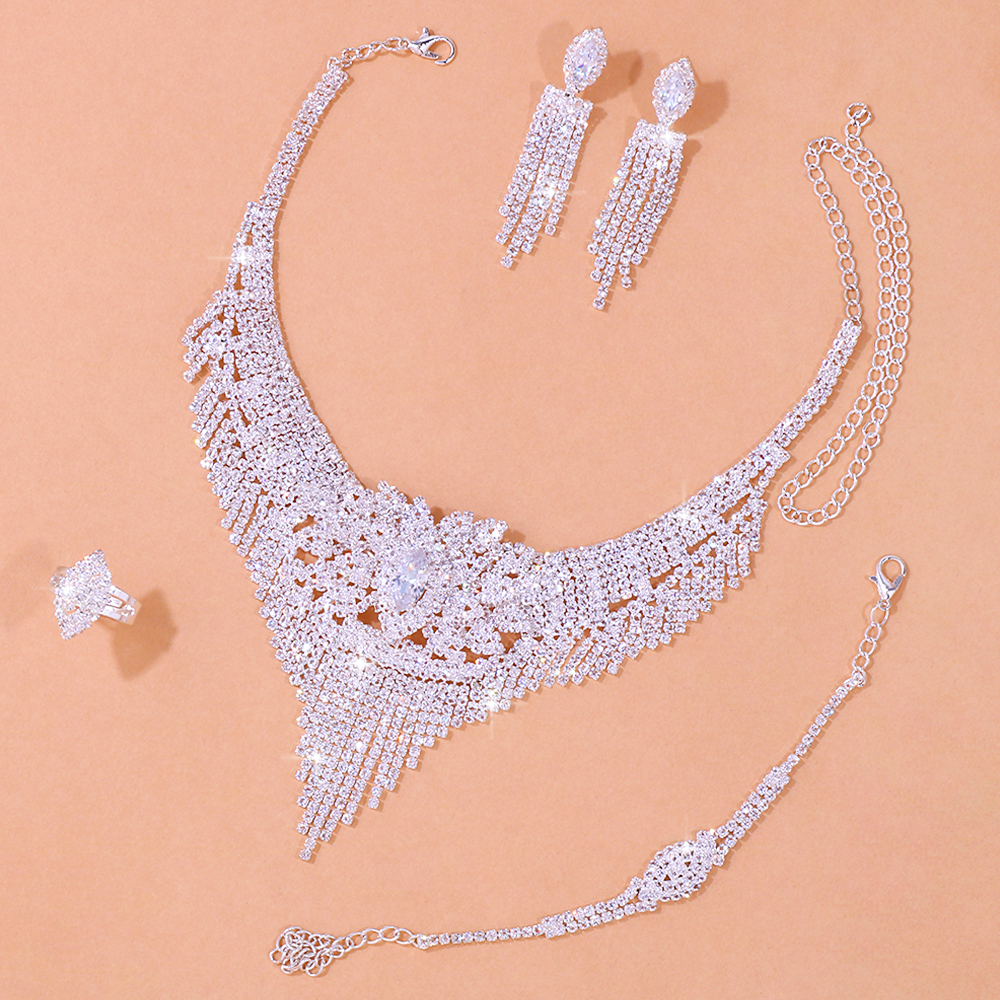 Stonefans Luxury Indian Bridal - Indian Wedding Supply recensie en prijs