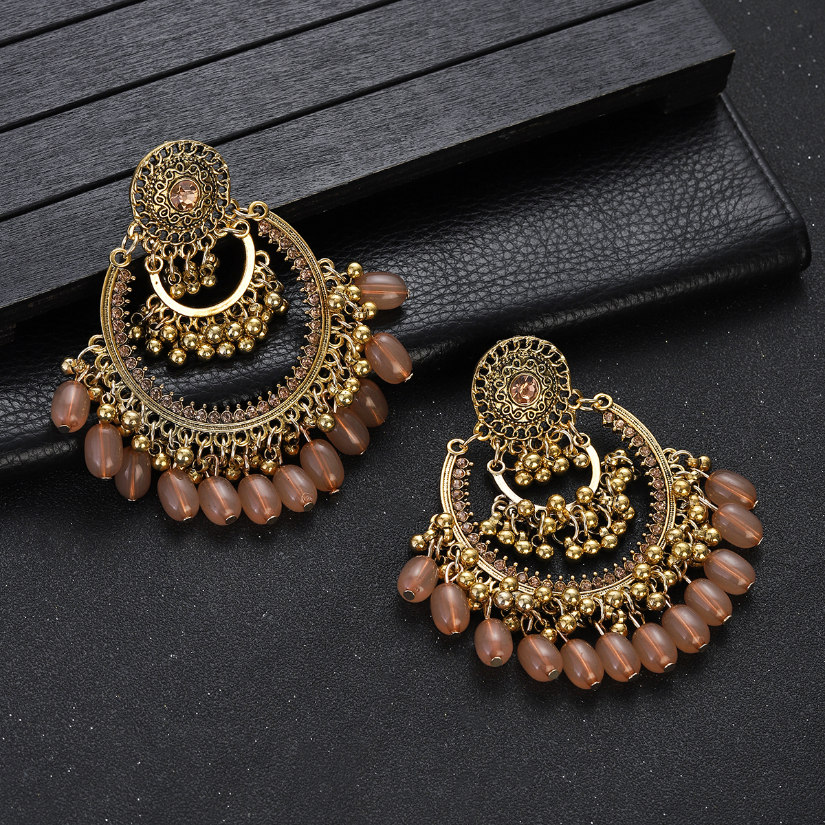 Boho Vintage Gold Color Jhumka - Indian Wedding Supply recensie en prijs